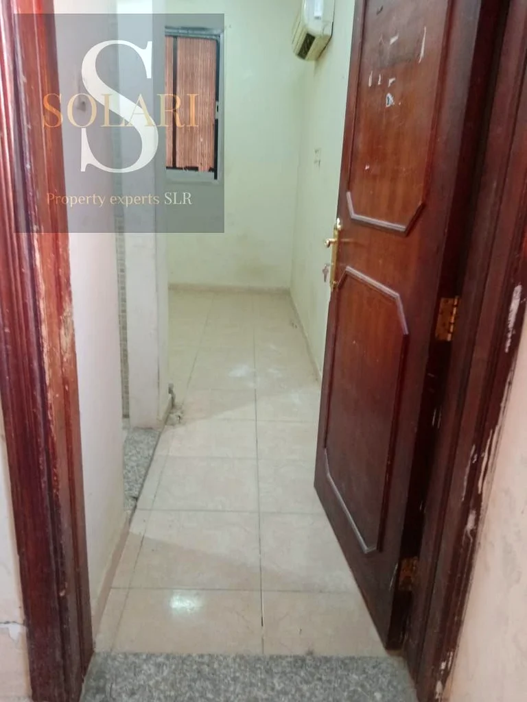 office for rent , Al Ain ، industrial area , 20 meters  , kitchen , bathroom , parkings64051355621763110