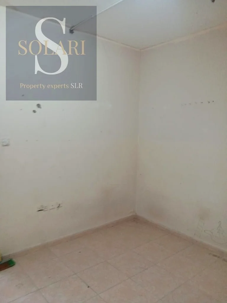 office for rent , Al Ain ، industrial area , 20 meters  , kitchen , bathroom , parkings64051355621763114
