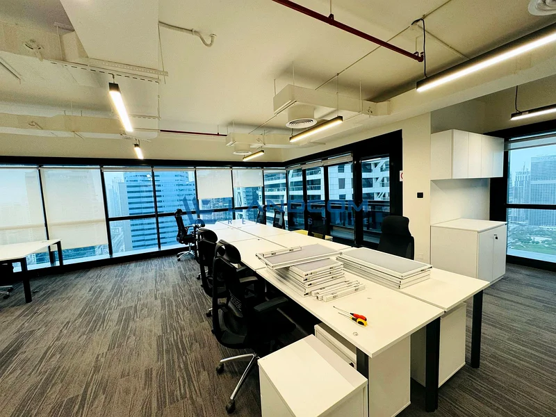 | Prime fitted office | Grade A Tower | Includes manager room and workstations |64071015612675111