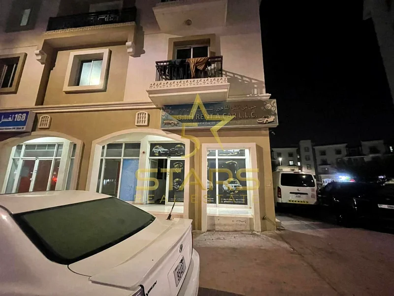 موقع متميز | متجر مجهز بالكامل | جاهز للسكن64064024364418113