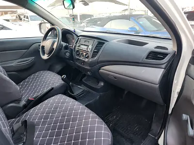 Mitsubishi L200 2016