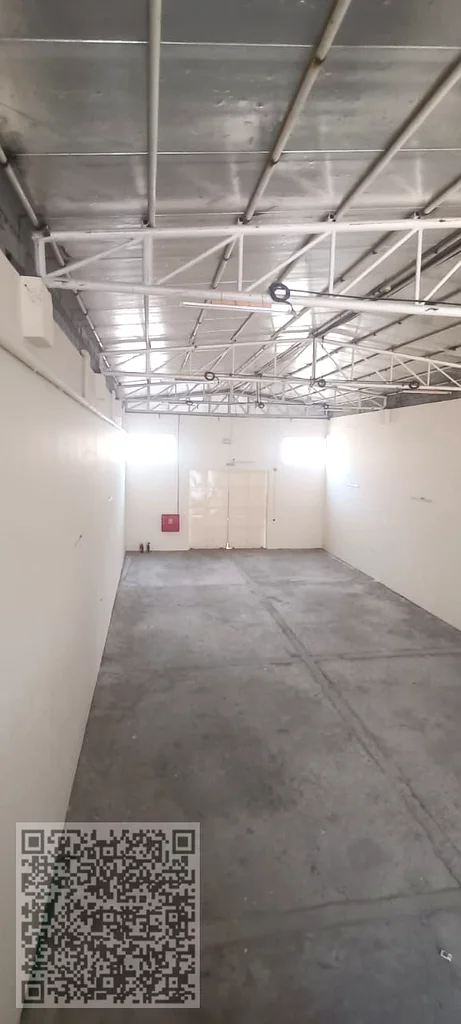 For Rent – Warehouse in Umm Al Quwain – Umm Al Thoob Area  Spacious, Ready-to-Use Warehouse in a Prime Industrial Location  A great opportunity for bu64061056427265110