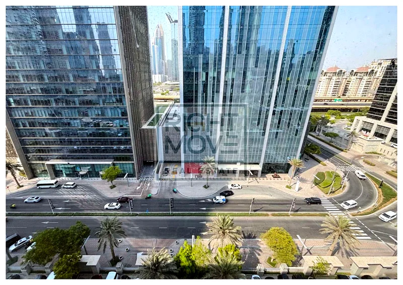 📍 Office for Rent – Full Floor in Emaar Square, Downtown Dubai64063143899522113