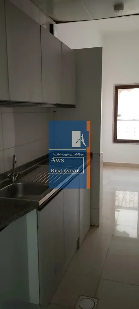مكتب بأسعار معقولة في مركز تجاري رئيسي، صفقة مباشرة من المالك64066029757698111