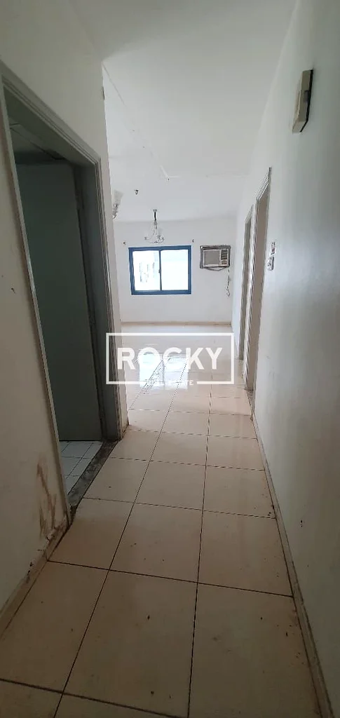 1 B/R with Window A/C | Parking  |  Deira64052442370945114