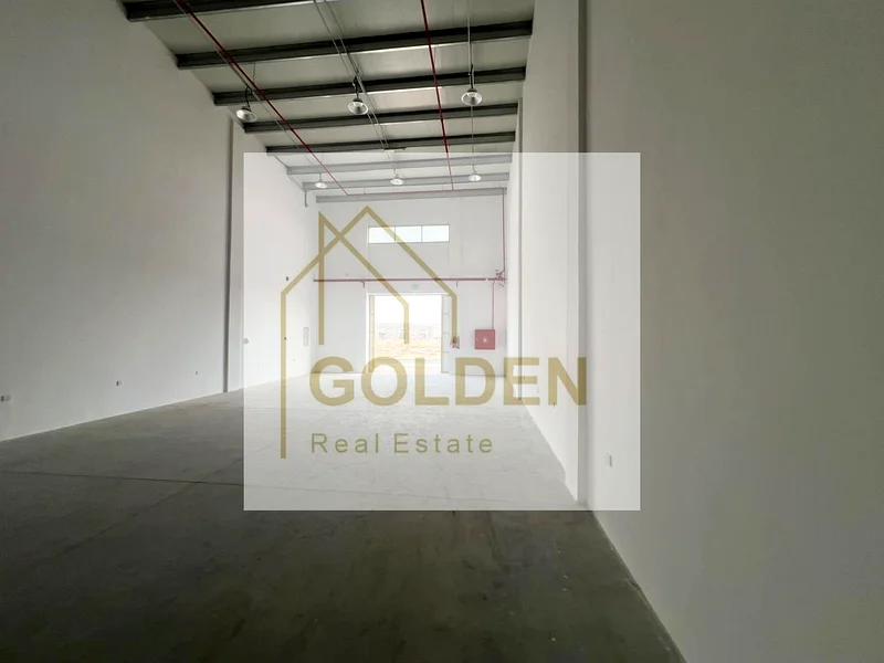 📢 For Rent – 2,000 sq.ft Warehouse in Al Jurf Industrial 1, Ajman with 20 kW 3-phase power, annual rent AED 110,000 only ✨64074344043266112
