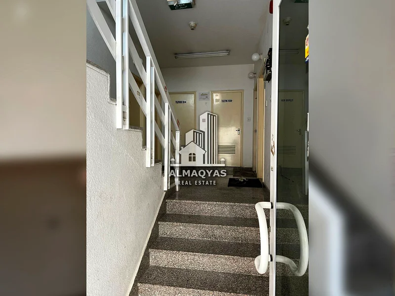 8 شقق | جي+1 | مبنى جيد | أفضل سعر64304570121602111