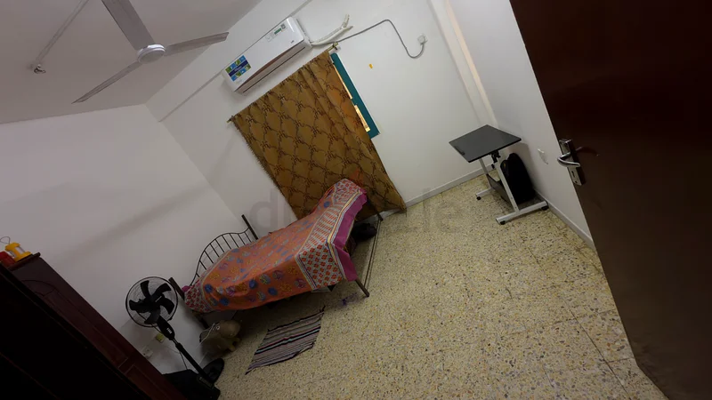 غرفة مع حمام منفصل يشمل السكن والواي فاي. موقف سيارات مجاني متاح64053412465539111