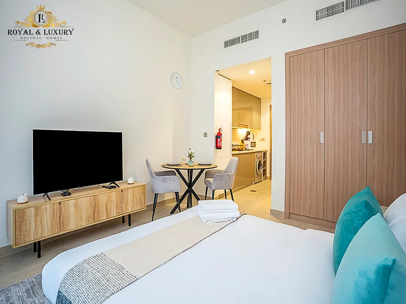 Modern Layout Studio | All Bills Inclusive64050470723970114