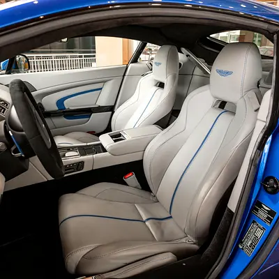 صورة 8 لـ 2015 Aston Martin VANTAGE
