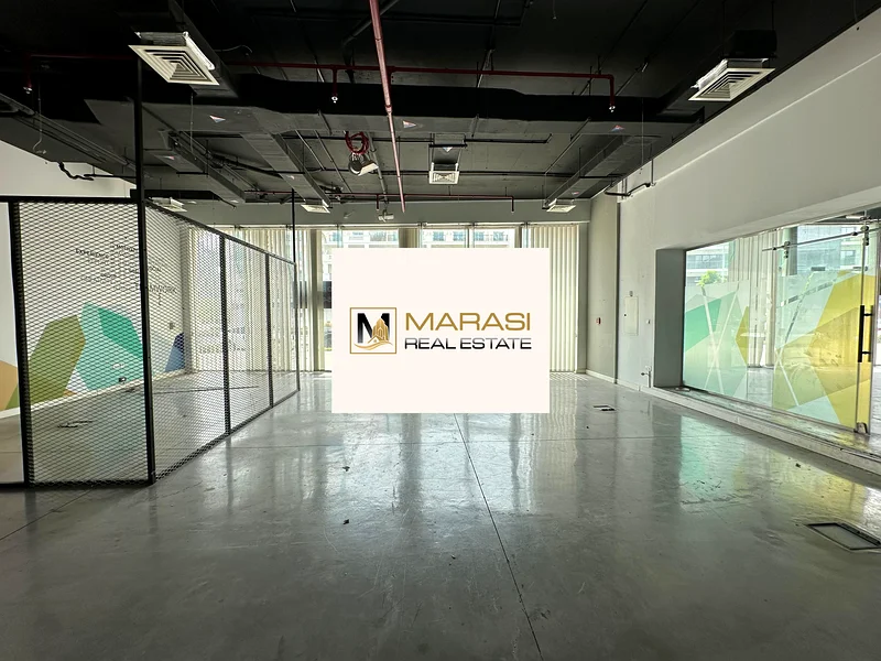 Exclusive | Main Road front facing | Prime spot64063581148033110