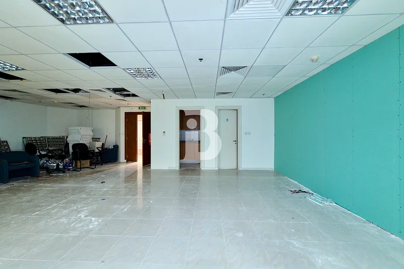 PRIME LOCATION | AMAZING UNIT | CLOSE TO METRO64067462252931114