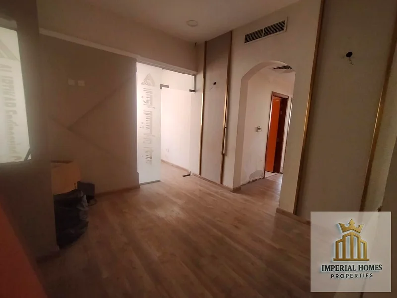 🇬🇧 🔹 Annual Rent | Commercial Apartment (Office) – Al Rawda 2, Ajman 🔹  📍 Location: Al Rawda 2 – Ajman 🔹 Prime location, ideal for business – cl64073343102209110
