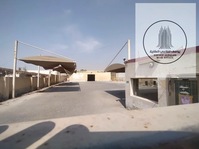 أرض صناعية للإيجار في الشارقة الصناعية 17، مساحة 18,200 قدم مربع64059542279937110