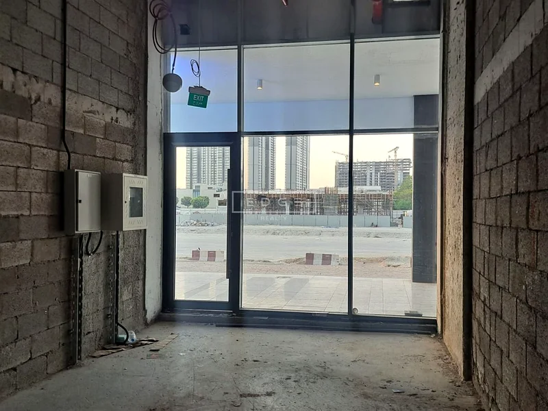 Burj Khalifa and Lagoon View | Ready for Business64065483491842114