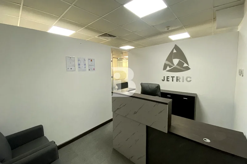 Fully Furnished | Upgraded Interiors | High Floor64072010253058114