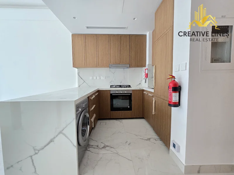 Specious Layout || Brand New || 2 Cheuqes64052107758081114