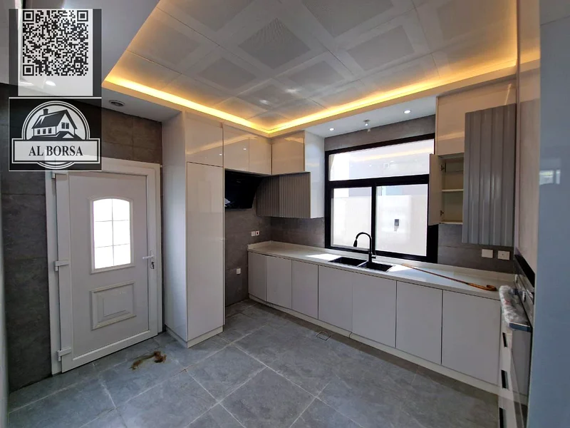 Villa for rent in Al Zahya area, first resident, 5 master bedrooms, 7 bathrooms, fully equipped main kitchen, full split air conditioning for the vill64052547207426114