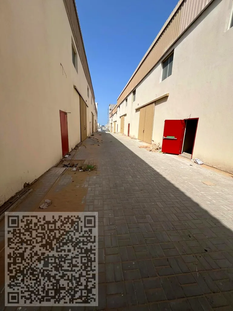 فرصة فريدة للإيجار السنوي – مستودع واسع في أم القيوين (منطقة أم الثوب)64060687156995112