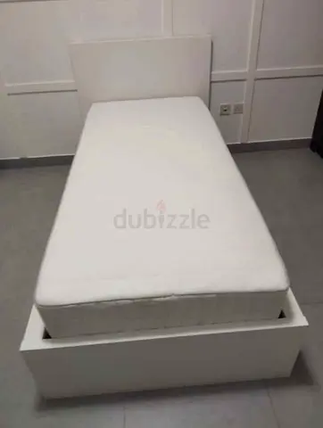 IKEA Malam single bed 90/200 with  IKEA mattress is available