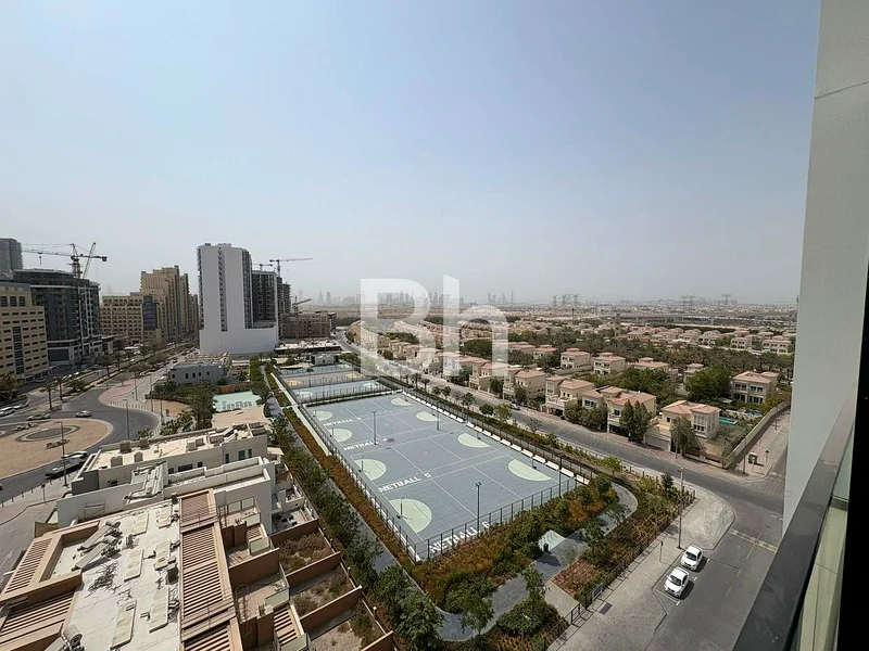 Low floor | Open community view | Managed | Vacant64173484786817112