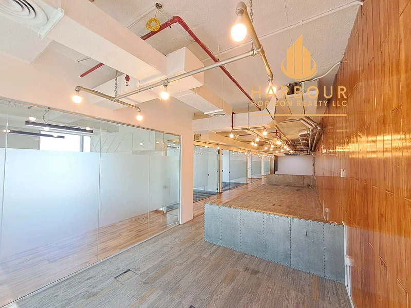 Fitted Office W Glass Partition Ready To Move | 2 Parking64068336132097110
