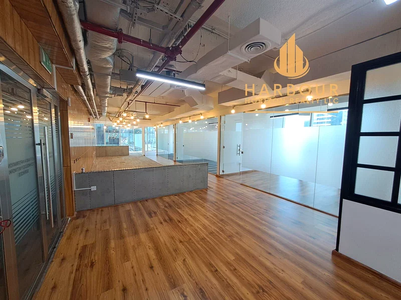 Fitted Office W Glass Partition Ready To Move | 2 Parking64068336132097111