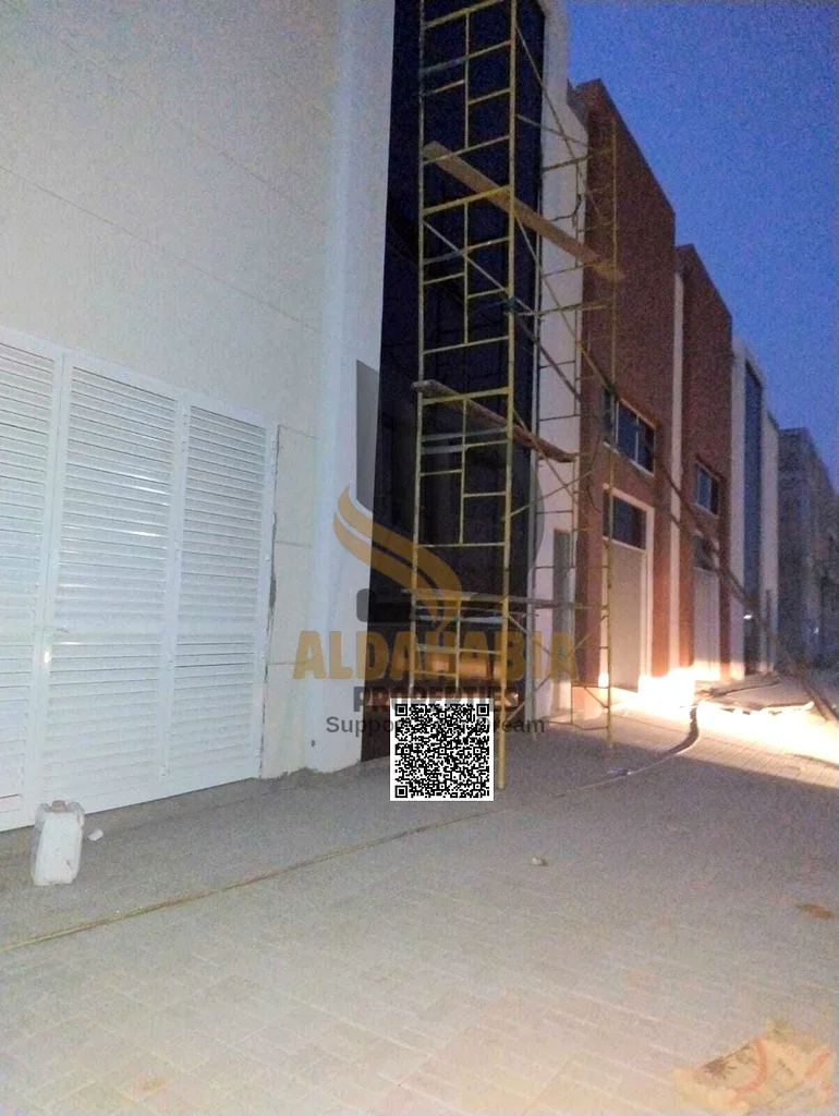 Location: Umm Al Quwain – Suitable for storage or industrial use.64061599345793112