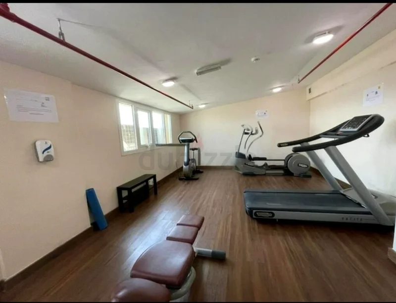 Master room in a 2BHK, with attached bath, suitable for an Executive Bachelor,64049535075971113
