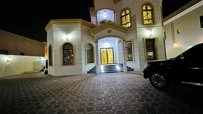 تُوجد غرف استوديو كبيرة64050466443906110