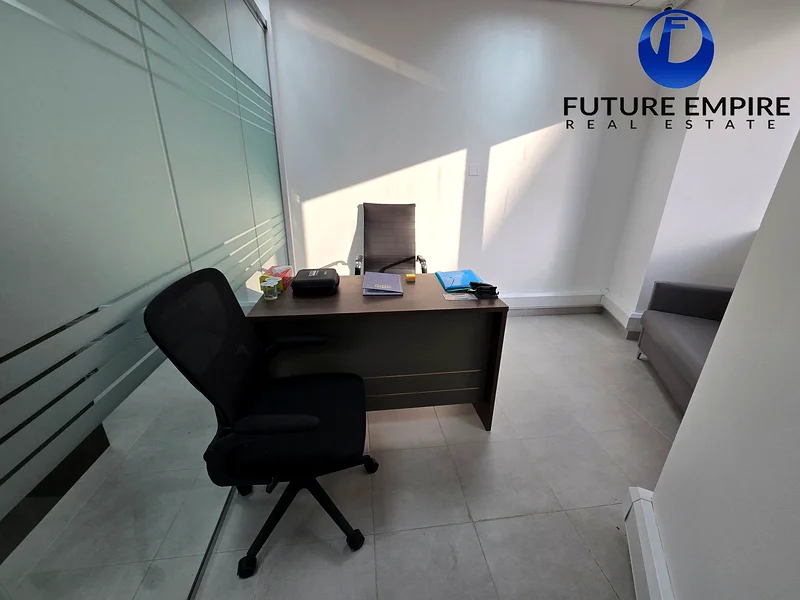 مكتب بدون تبريد! قريب من المترو! مفروش64066581383938113