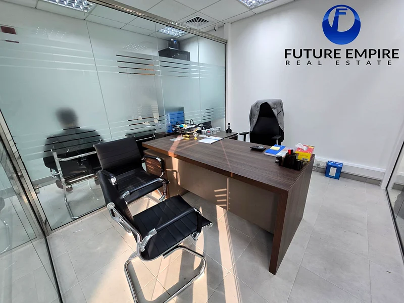 مكتب بدون تبريد! قريب من المترو! مفروش64066581383938110