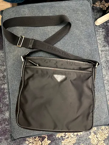 Authentic Prada men bag crossbody nylon messenger dior gucci tom ford palm angels supreme fossil ck