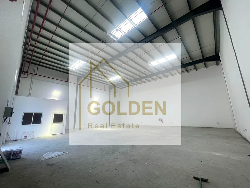 Spacious 4,000 Sqft Warehouse for Rent in Umm Al Quwain – Ideal for Storage or Business Operations.64061497255042111