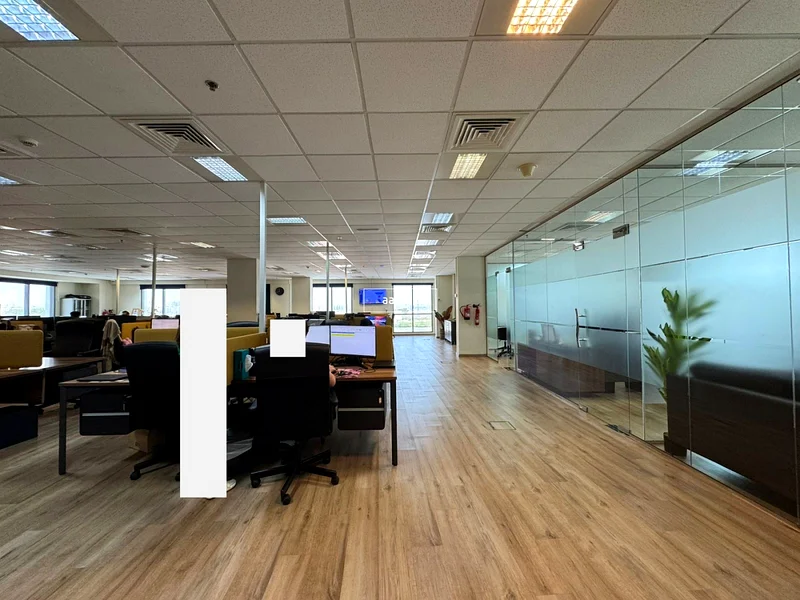 Prime Location | Huge Layout | Near to Metro64065806613891110