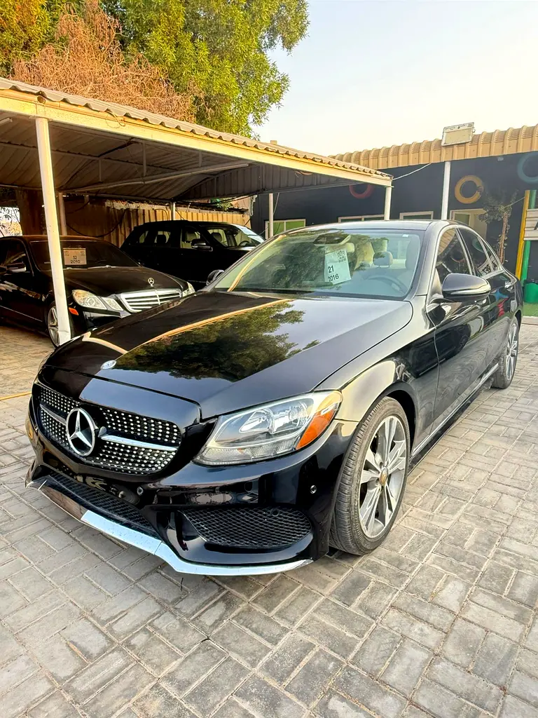 Mercedes-Benz C-Class 2016 — photo 1 of 16