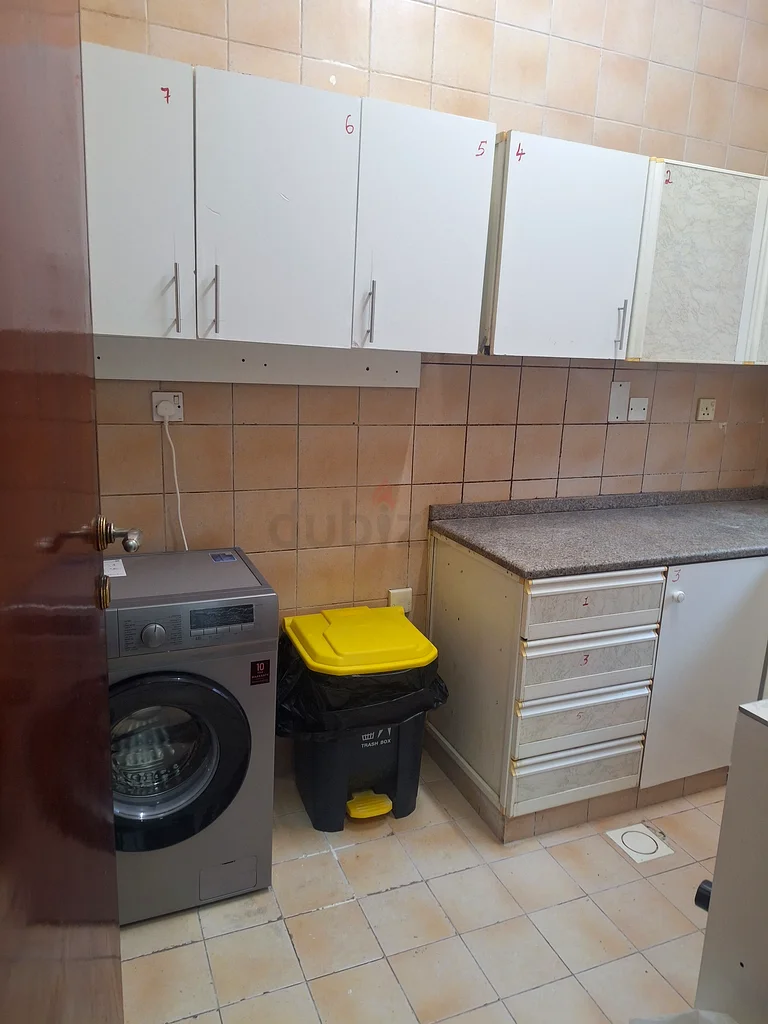 شارف دي جي مترو قريب، غرفة منفصلة للرجال64048780599299113