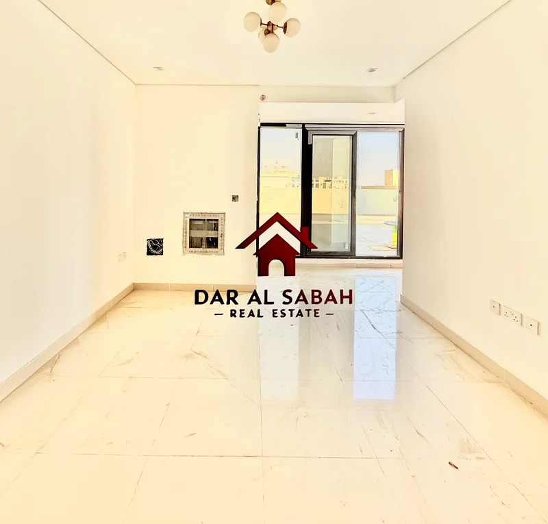Luxurious Apartment || Well Maintained || Easy Payment plane || On Road Building64187212534785112