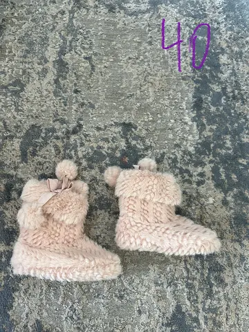 Lipsy Uggies size 27