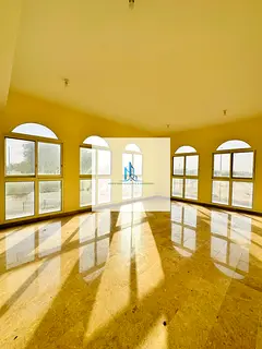 06 Bedroom Hall Villa for staff accomodation.