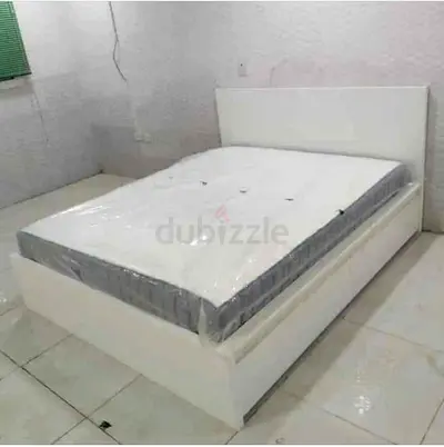IKEA Malam queen size bed 160/200cm bed with 2 storage drawers underneath  and Ikea mattress