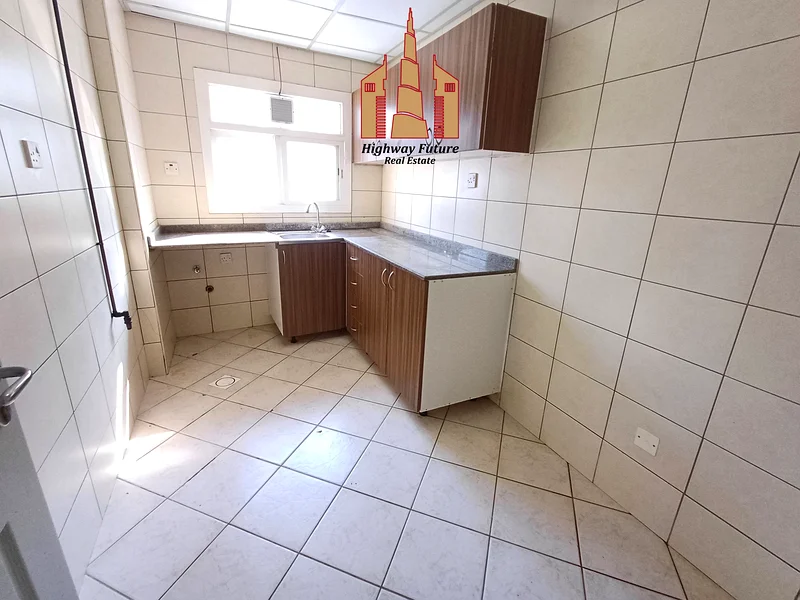 Close Hall with Door ● Splanded 2-BHK Aprt with Balcony ● Fully family Building64052440350337113