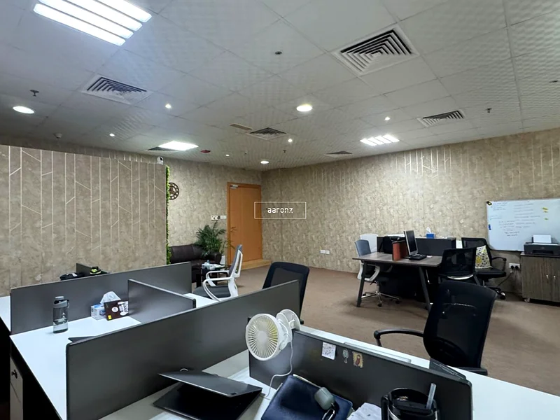 Near to Metro | Fully Fitted | Vacant office64069527364610113
