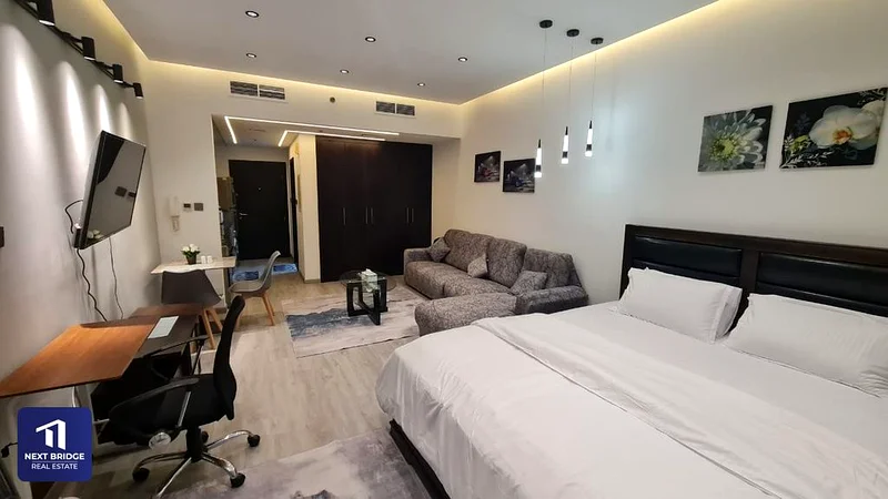 Spacious | Upgraded | Fully Furnished64176930736771114