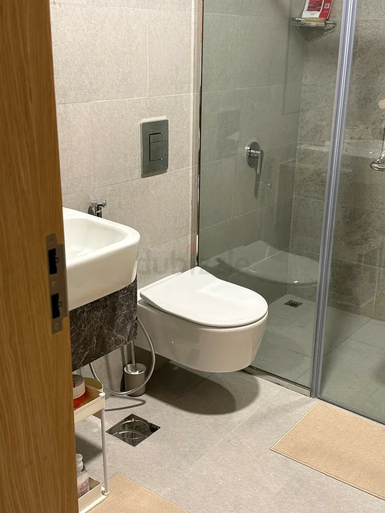 غرفة رئيسية للبنات – سكوير راديوس جزيرة ريم/بما في ذلك الفواتير التنظيف 2200 درهم64054394860803114