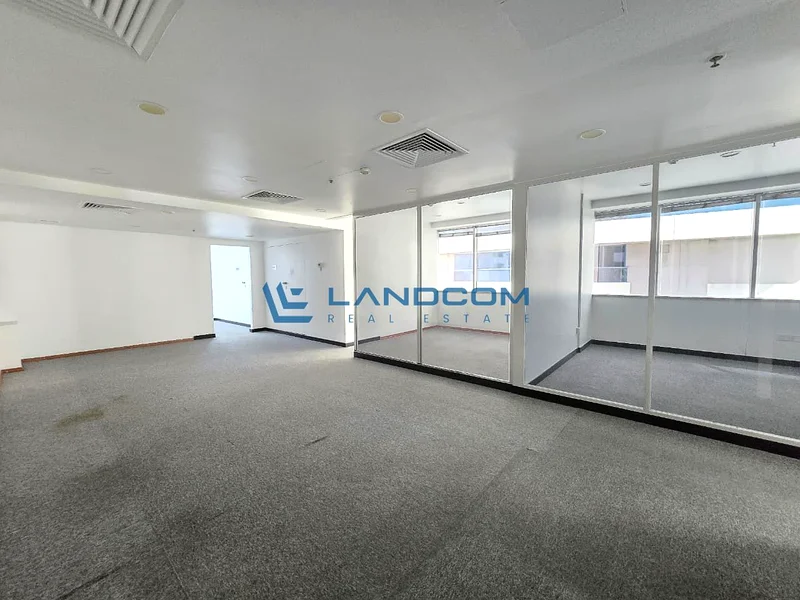 Prime Partitioned Office Space for Rent in SZR with Stunning Views64050030868225111