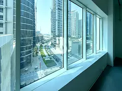 VACANT | FULLY FITTED | WALKABLE TO METRO