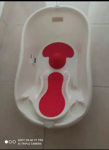 Comfortable Baby Bath Tub for Sale
