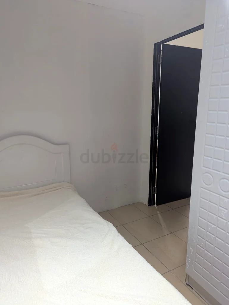 غرفة مريحة متاحة في جي بي آر ساداف 8، متوفرة من 1 أكتوبر مع بطاقة دخول64055498118786112