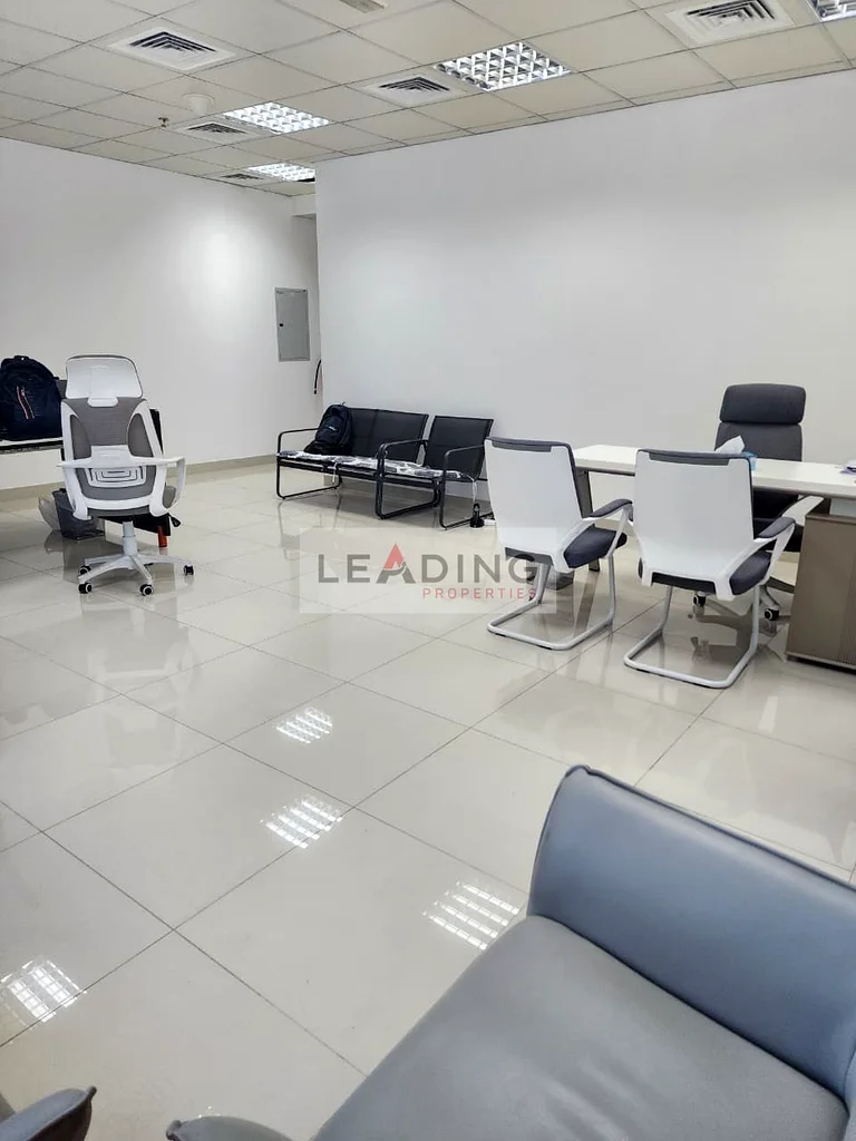شاغرة | قناة | غير مفروشة64069202627970111